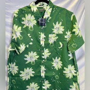 NWT EDDIE BAUER Men’s Irish Green White Baja Short-Sleeve Button Shirt; XXL